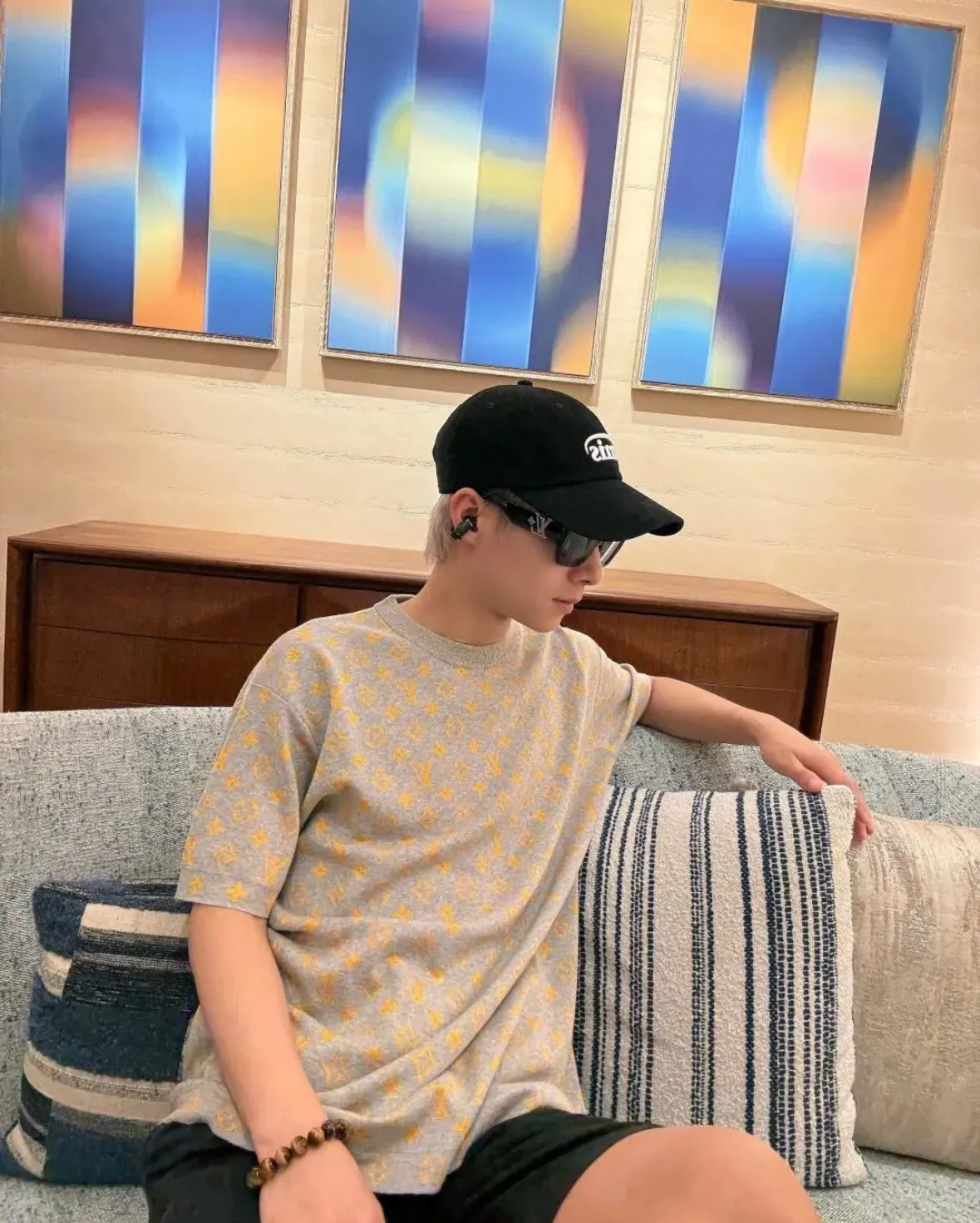 Louis Vuitton/